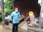 มอบสิ่งของเพื่อบรรเทาความเดือดร้อนให้ประชาชน
